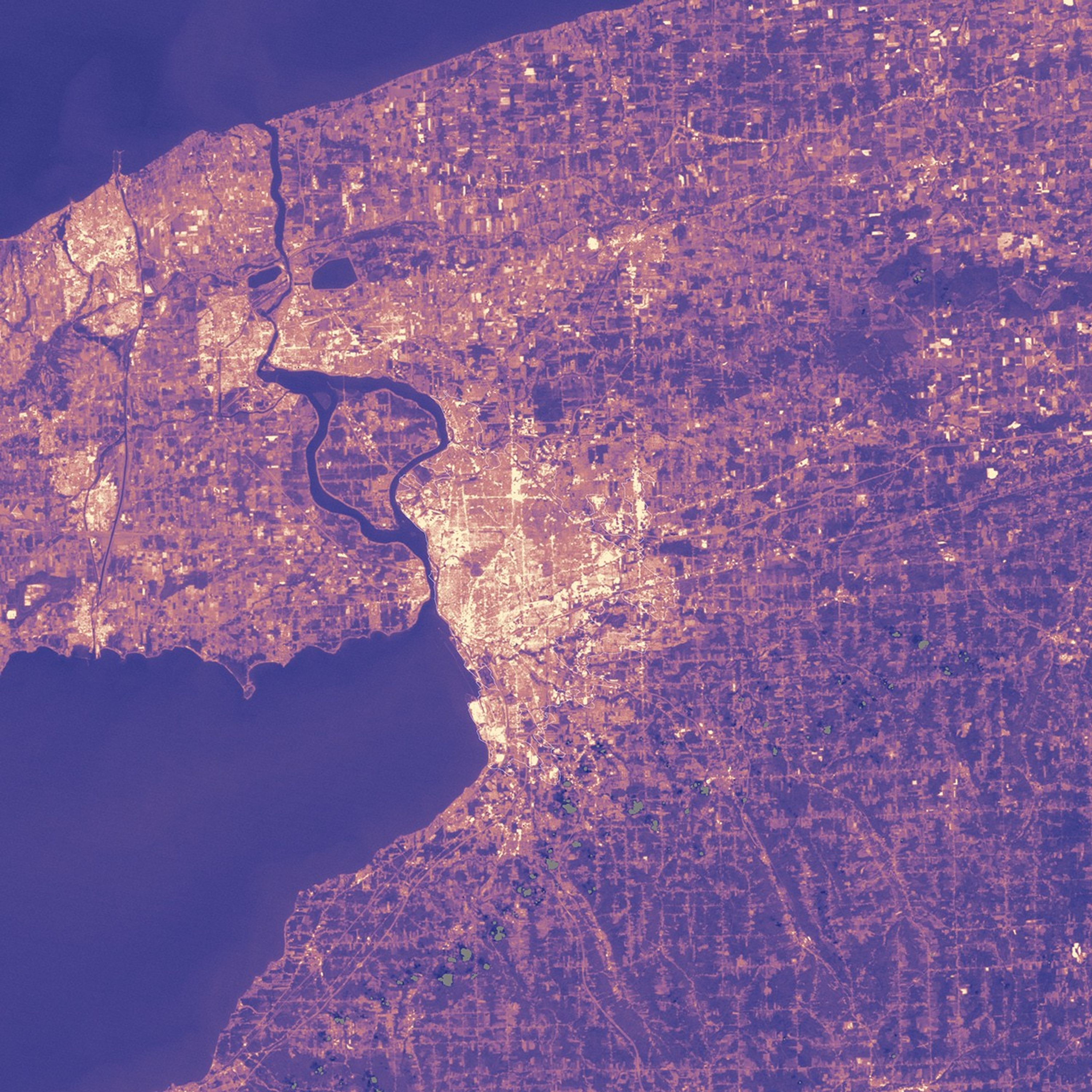 NASA Landsat 자료로 관측한 미국 버펄로 도시 지역의 지표면과 도시 구조